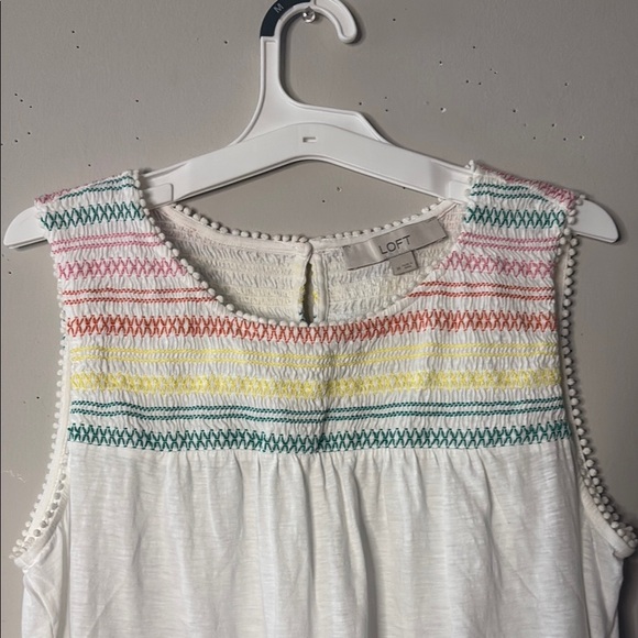 LOFT White and Pink Tank Top with Round Neckline - Picture 4 of 9